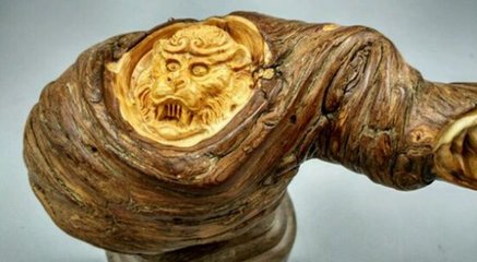 大话西游2玩家崖柏精制大话摆件 总感觉哪里不对?