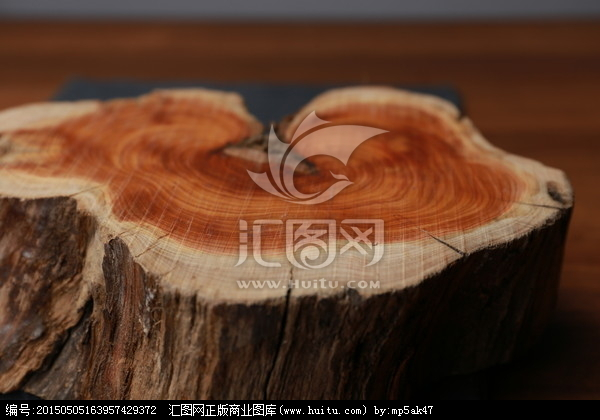 崖柏毛料 自然与艺术的交融之美